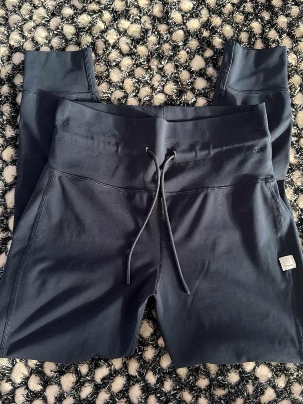 Vuori indigo navy Black Drawstring Performance Leggings